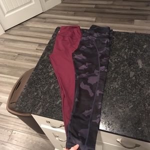 Yogalicous Lux 25” High Rise Sz Sm 2 pairs